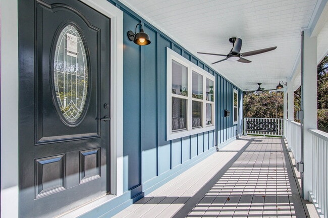 Photo - 1833 Grover Dr