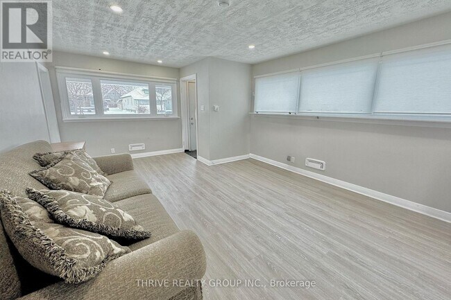 Photo - 7 Boullee St