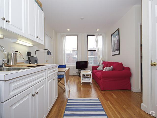 Building Photo - 483 Beacon St Unit 44 Rental
