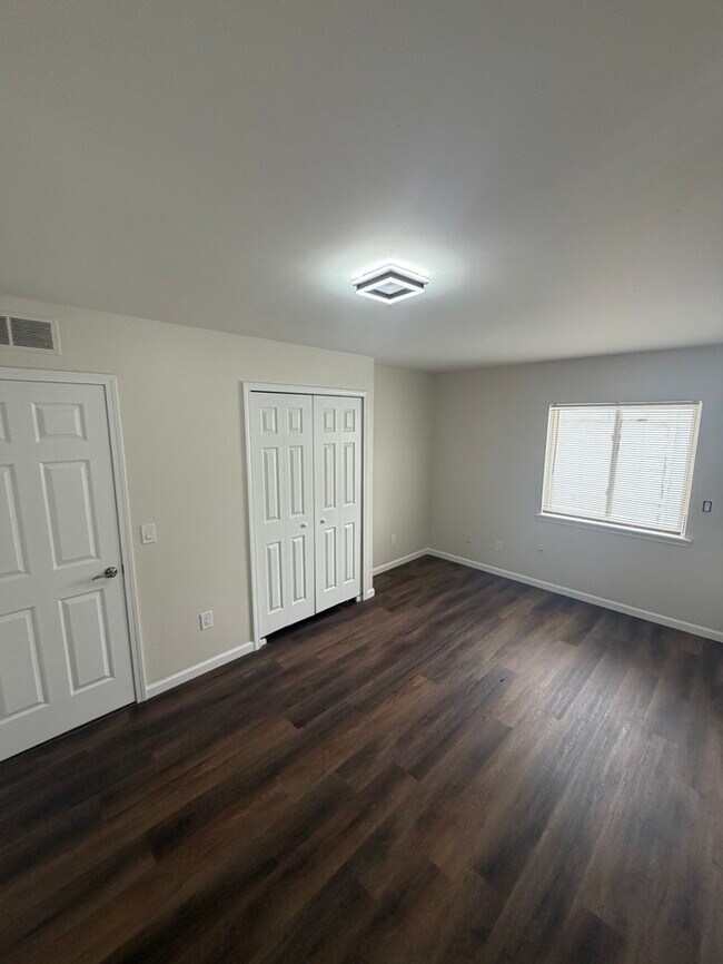 Photo - 21053 St Francis