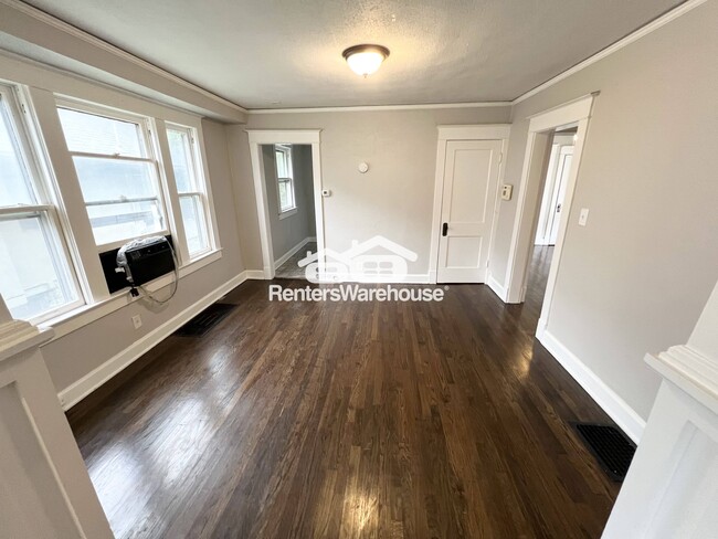 Photo - 2446 Quincy St