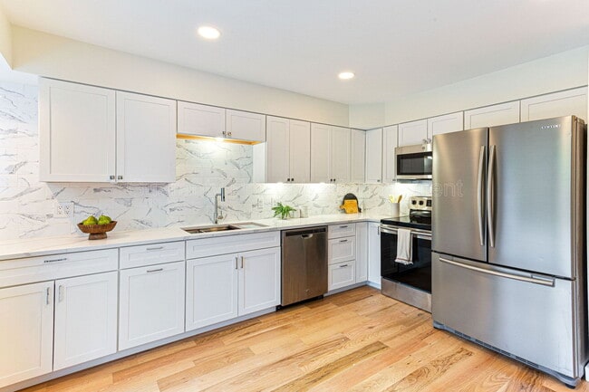 Photo - 475 St Andrews Dr