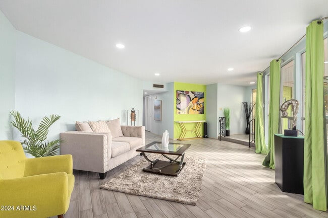 Photo - 4428 W Laurie Ln