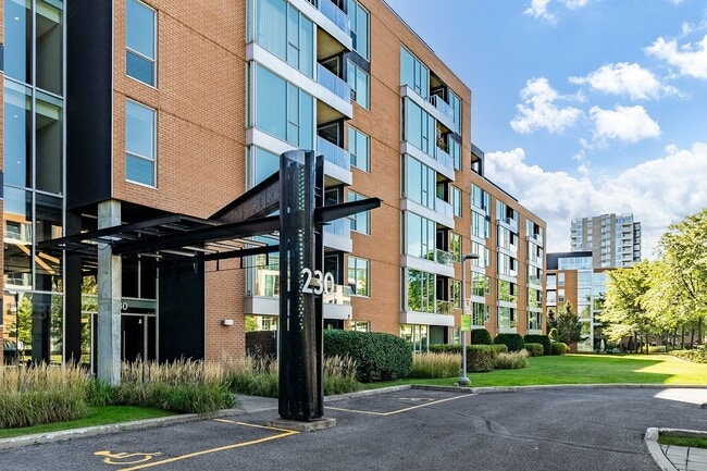 Building Photo - 230 Chem. du Golf Unit 201