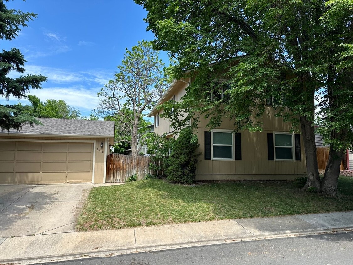 Updated 3BD/2.5BA Westminster Home - Updated 3BD/2.5BA Westminster Home