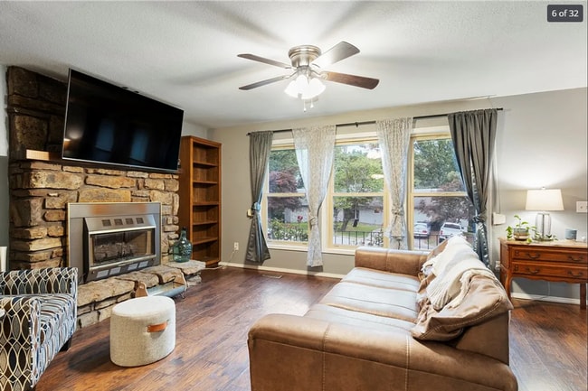 Photo - 81 Overton Dr