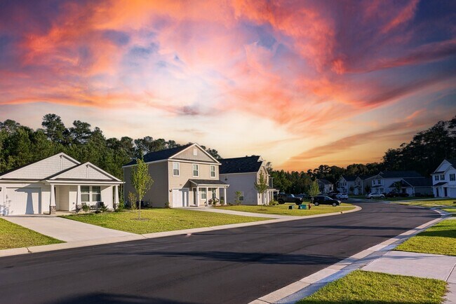 Photo - 793 Conductor Ct