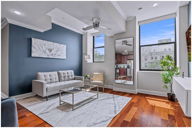 Building Photo - 1401 N 5th St Unit ID1055936P