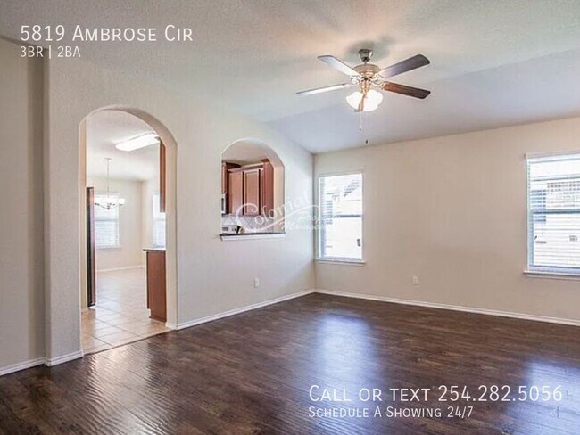 Photo - 5819 Ambrose Cir