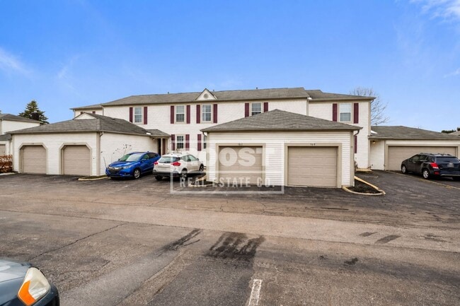 Building Photo - Two Bedroom, One Bathroom Condo in Blacklick