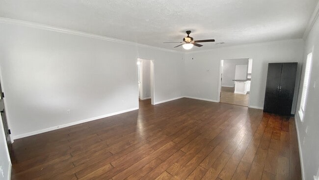 Photo - 1006 Cedar St