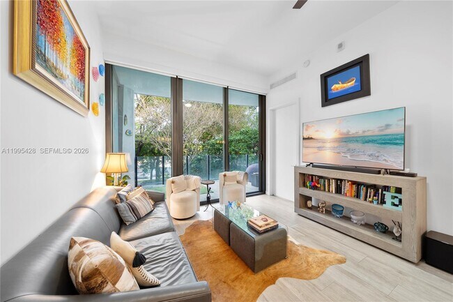 Photo - 2831 S Bayshore Dr Unidad 406