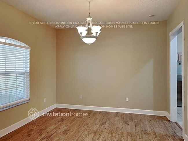 Photo - 11102 Hyacinth Pl