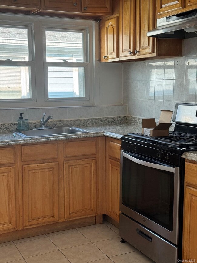 Photo - 171-28 103rd Rd