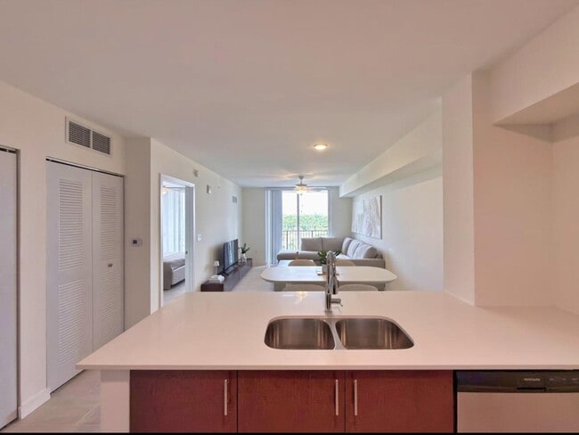 Photo - 11330 SW 3rd St Unit B1