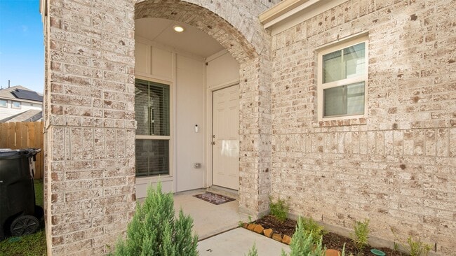 Photo - 6444 Wenlock Dr