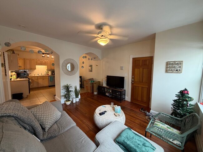 Photo - 73 Gore St Unit R1
