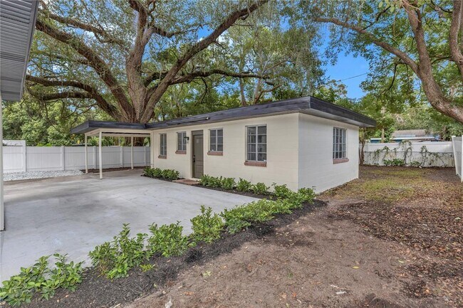 721.5 Seminole Ave