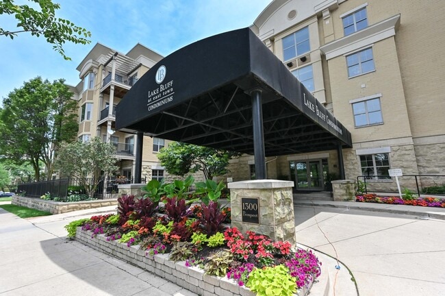 Building Photo - 1300 N Prospect Ave Rental