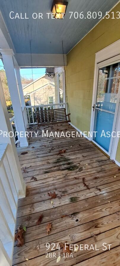 Photo - 924 Federal St