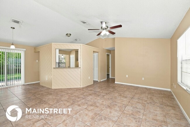 Photo - 1275 Wing Rd SW