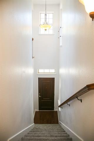 Photo - 7851 Liverpool Ln