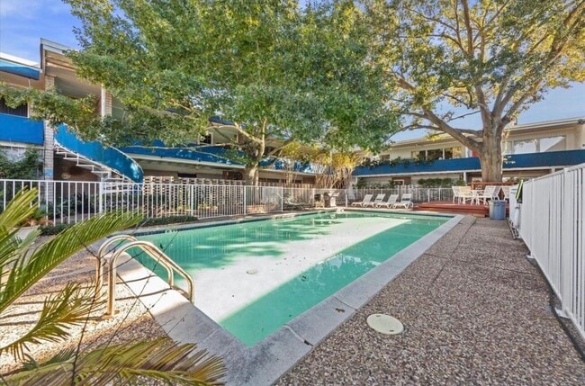 Photo - 3271 Sul Ross St Unit True