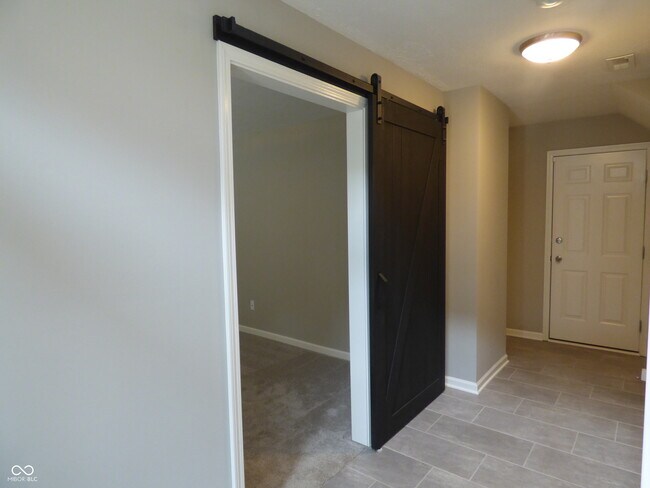 Photo - 8213 Katrina Way