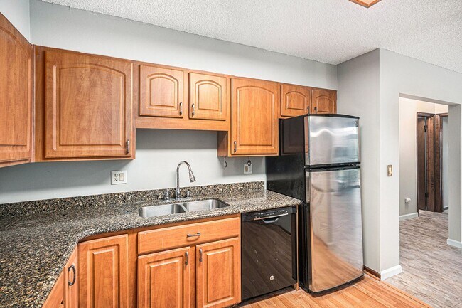 Photo - 13950 E Oxford Pl Unit B108