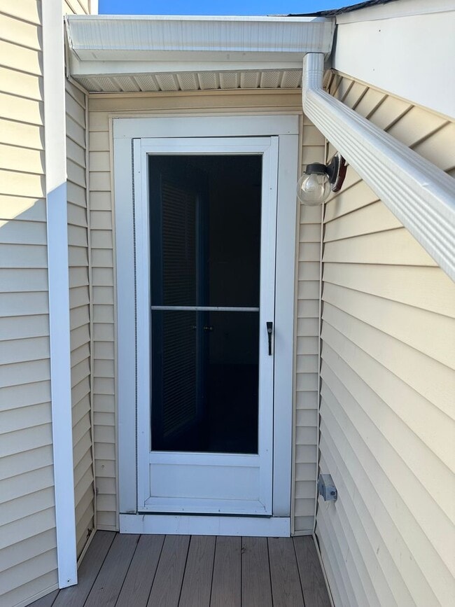 Photo - renovated 2-story Crestwood Condo! Situated in this great community is this wonderful 2-bedroom 1...