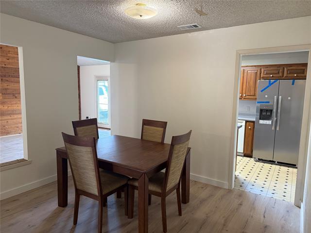 Photo - 1527 Sharon Dr