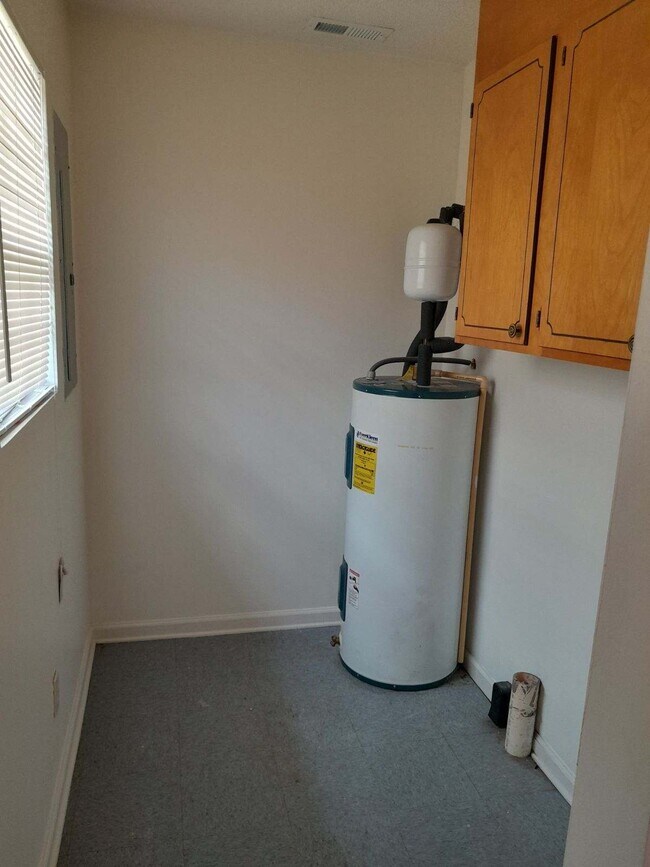 Photo - Teri Court Village Unit 117