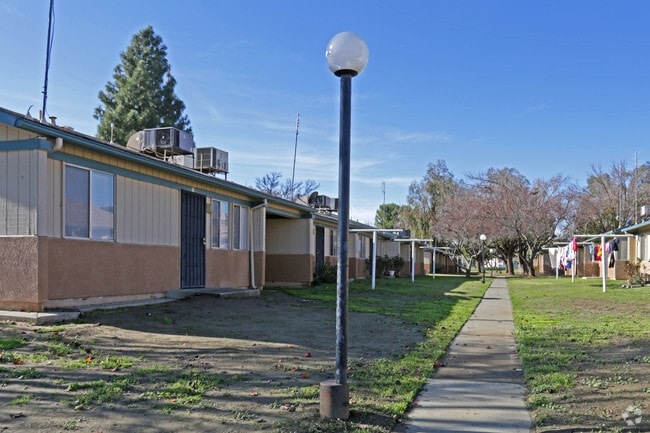Photo - Parkside Apartments