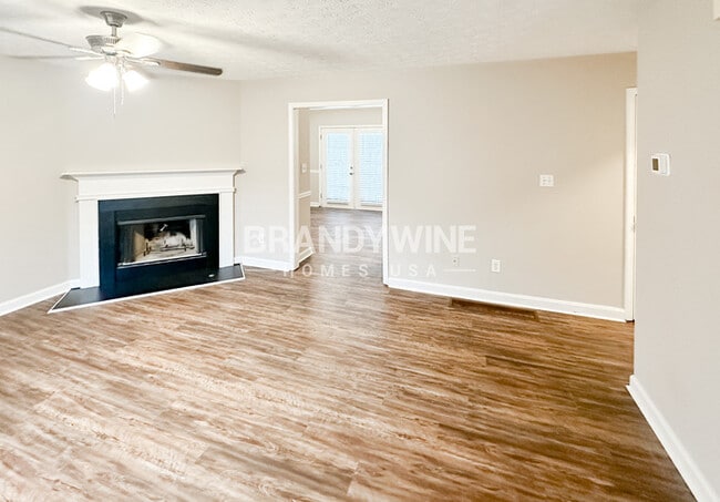 Photo - 2757 Sanibel Ln SE