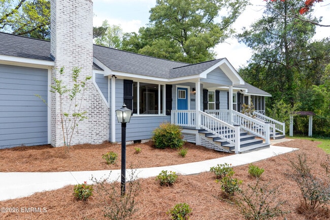 Photo - 554 Edwards Rd