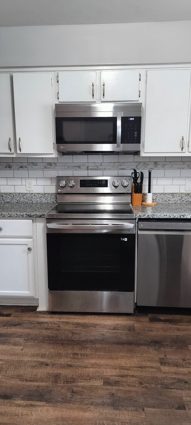 Photo - 6354 Old Pineville Rd