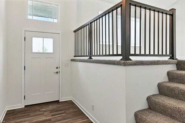 Photo - Near Lake Flanagan