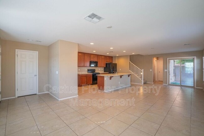 Photo - 533 N Ranger Trail