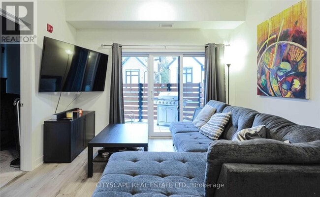 Photo - 110 Fergus Ave Unité 138