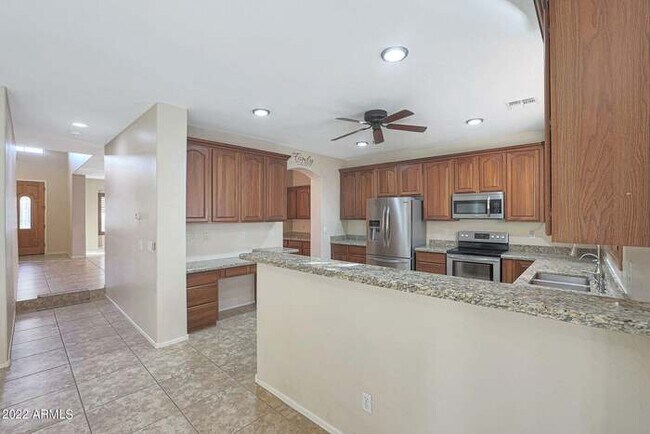 Photo - Beautiful 5 bedroom w/pool!