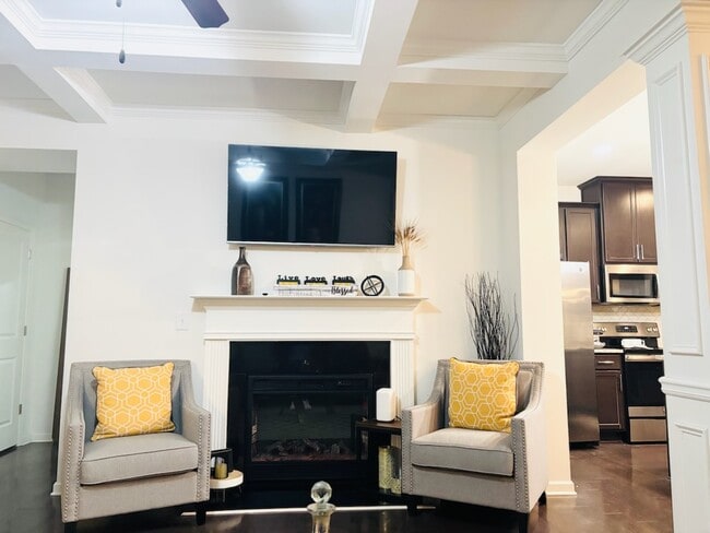 Photo - 2705 Kemp Ct