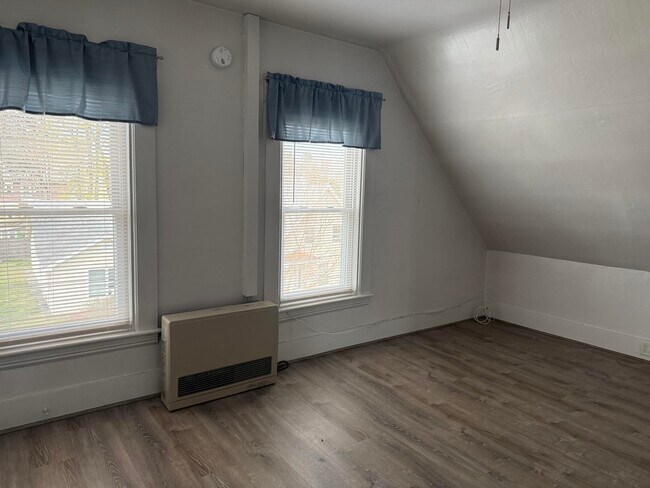 Photo - 316 Douglas St Unit 3