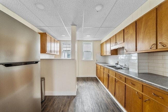 141 Cambridge St Unit 1
