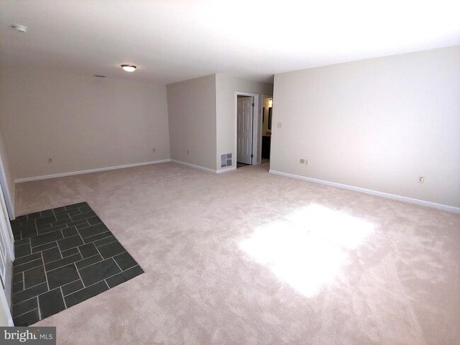 Building Photo - 719 Monmouth Ave