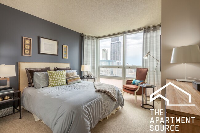 Photo - 345 E Ohio St Unidad 2BR2BA