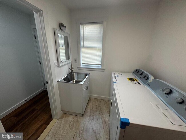Photo - 3118 G St