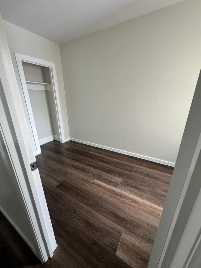 Photo - 4 bedroom 1 bath house with off street parking