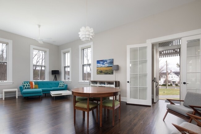 Photo - 33 Sharon Rd