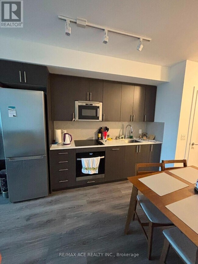 Photo - 2545 Simcoe St N Unit 346
