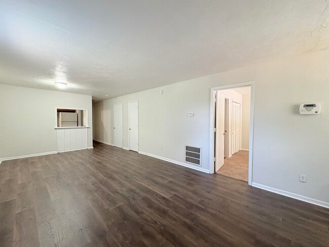 Photo - 2110 Golf Terrace Dr